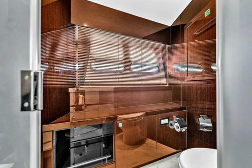 Sunseeker 95 Yacht image