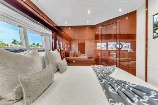 Sunseeker 95 Yacht image