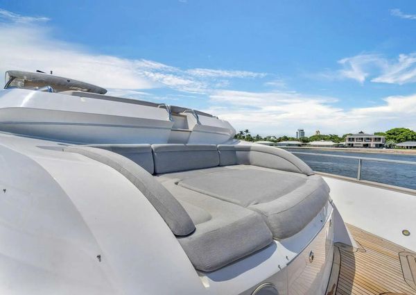 Sunseeker 95 Yacht image