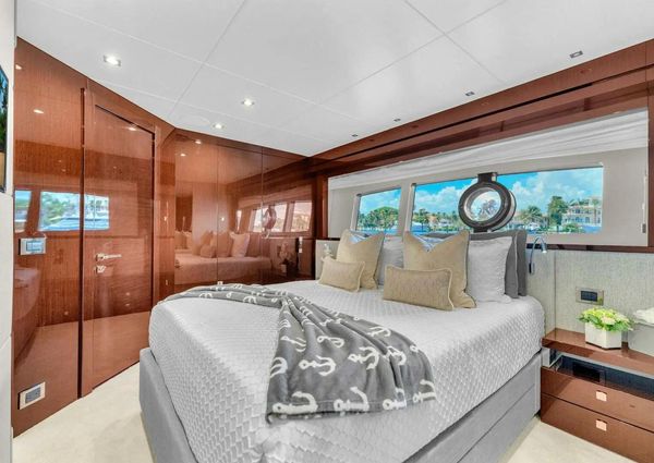 Sunseeker 95 Yacht image