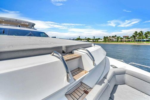 Sunseeker 95 Yacht image