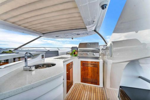 Sunseeker 95 Yacht image