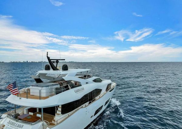 Sunseeker 95 Yacht image