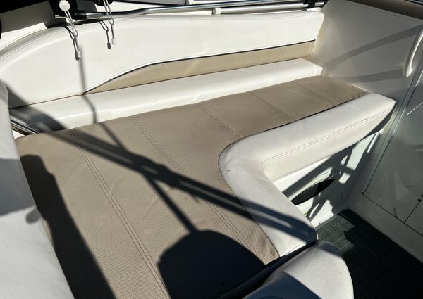 Bayliner 245-CRUISER image