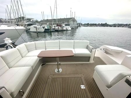 Tiara Yachts 49 COUPE image