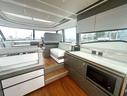 Tiara Yachts 49 COUPE image