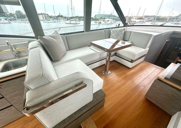 Tiara Yachts 49 COUPE image