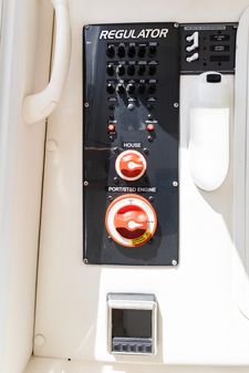 Regulator 25 image