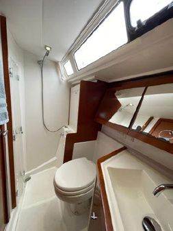 Beneteau Oceanis 45 image