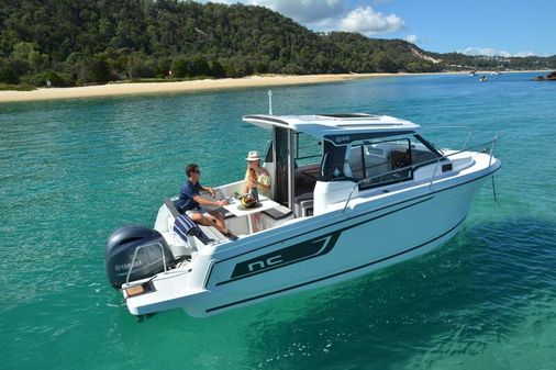 Jeanneau NC 695 S2 Weekender image