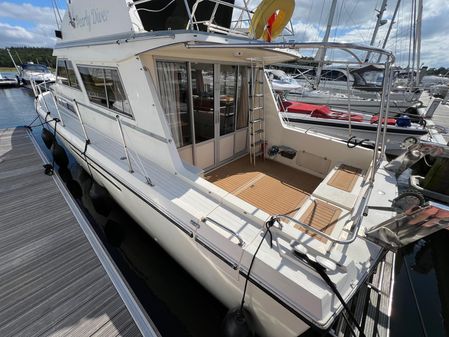 Princess Yachts 38 Flybridge image