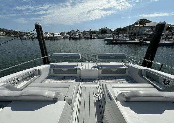 Aquila 36 image