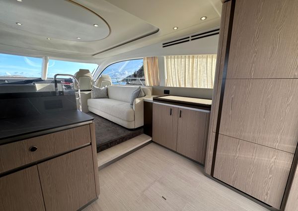 Azimut 53-FLY image