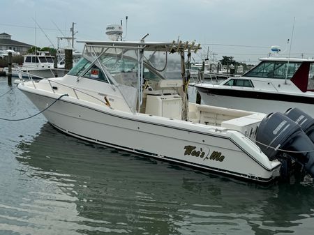 Pursuit 3070 Offshore Center Console image