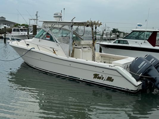 Pursuit 3070 Offshore Center Console - main image