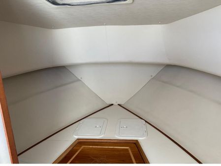 Pursuit 3070 Offshore Center Console image