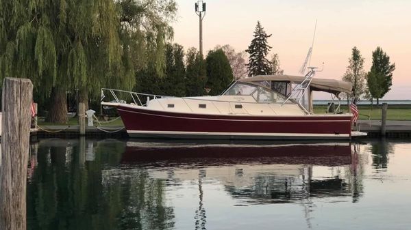 Mainship 34 PILOT