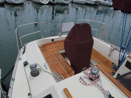 Jeanneau Sunrise 34 image