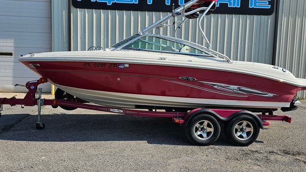 Sea Ray 200 Select 