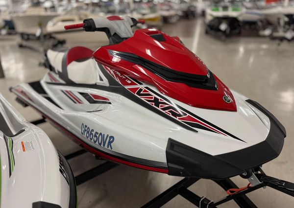 Yamaha-waverunner VXR image