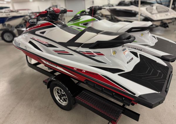 Yamaha-waverunner VXR image