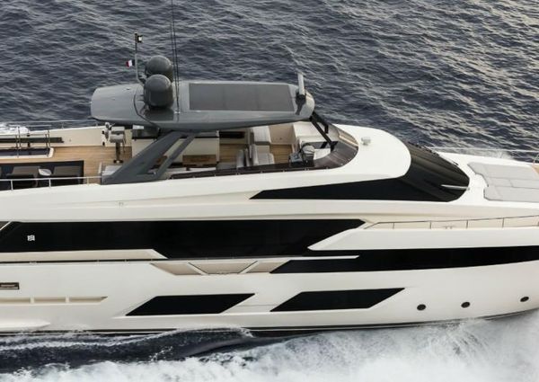 Ferretti-yachts 920 image
