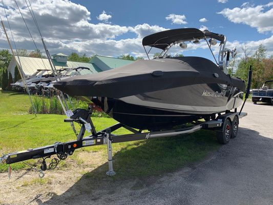 Mastercraft X23 - main image