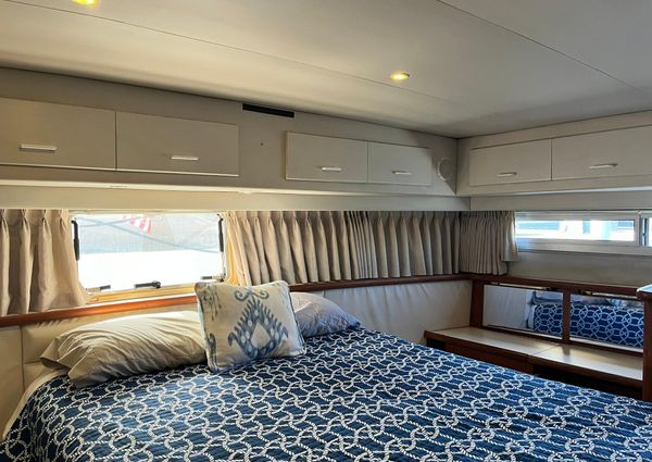 Carver 440-AFT-CABIN-MOTOR-YACHT image