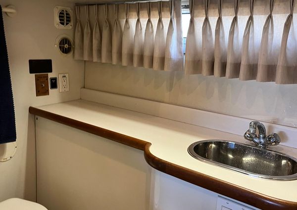 Carver 440-AFT-CABIN-MOTOR-YACHT image