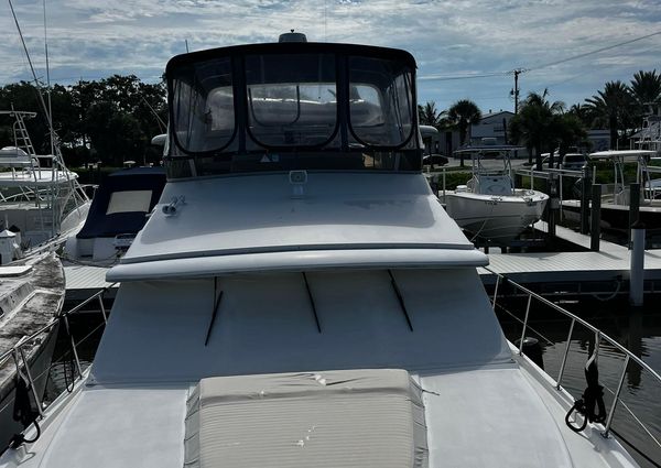 Carver 440-AFT-CABIN-MOTOR-YACHT image