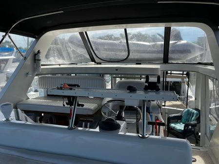 Carver 440 Aft Cabin Motor Yacht image