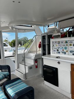 Carver 440 Aft Cabin Motor Yacht image