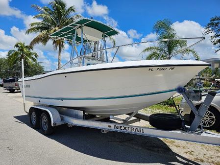 Sea-pro 210-CENTER-CONSOLE image