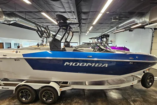 Moomba Mojo 