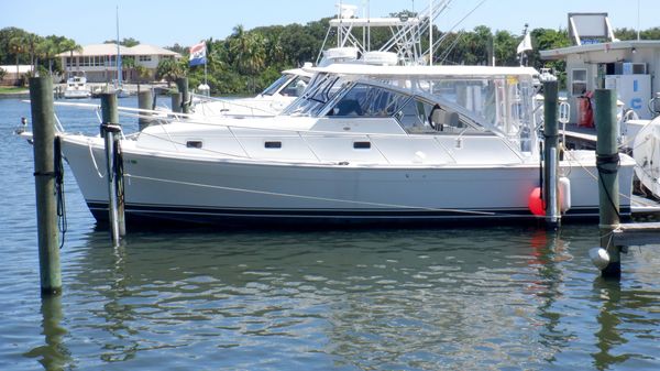 Mainship Pilot 34