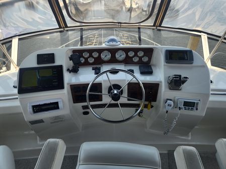 Silverton 453 Motor Yacht image