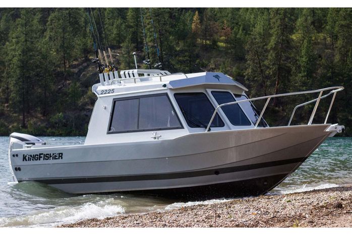 2022 KingFisher 2225 Escape HT - Tom N Jerry's Boat Center