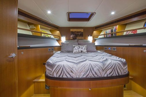 Outer Reef Yachts 580 MY image