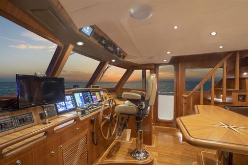 Outer Reef Yachts 610 MY image