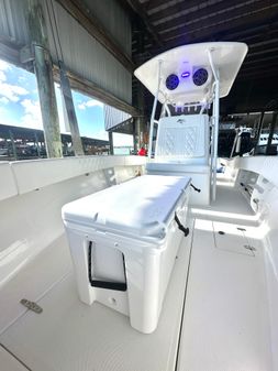 Ocean Runner 29 Center Console image