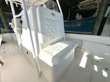 Ocean Runner 29 Center Console image