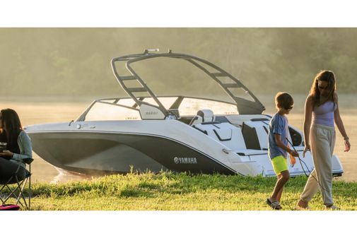 Yamaha Boats 222SD image