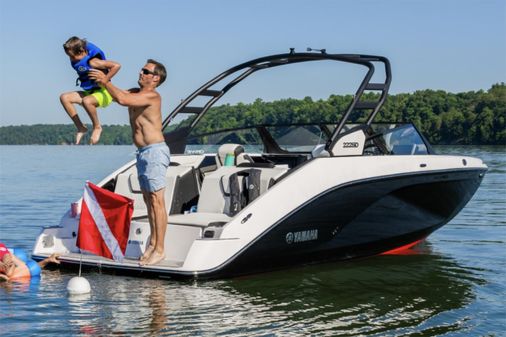 Yamaha Boats 222SD image