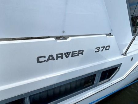 Carver 370 AFT CABIN MY image