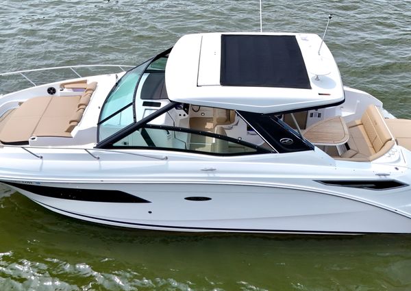 Sea Ray 320 Sundancer image