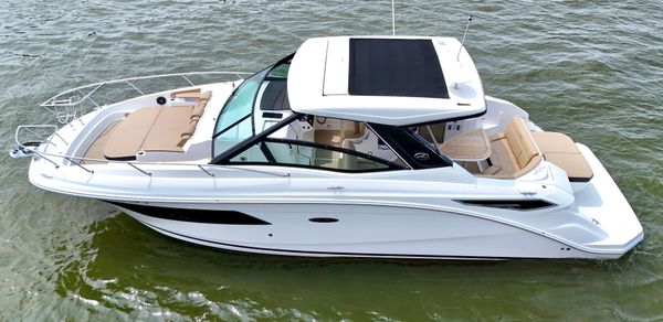 Sea Ray 320 Sundancer image