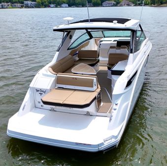 Sea Ray 320 Sundancer image