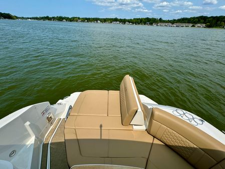 Sea Ray 320 Sundancer image