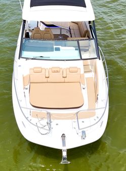 Sea Ray 320 Sundancer image