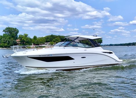 Sea Ray 320 Sundancer image